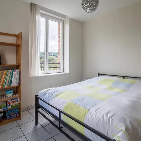 Apartment Saint-sauves-d'auvergne, 2 Pieces, 2 Personnes - Fr-1-630-183 Saint-Sauves-d'Auvergne